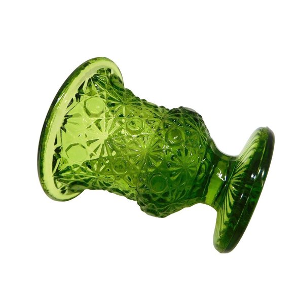 Vintage L.E. Smith Green Glass Daisy & Button Pedestal Urn Toothpick Holder - Picture 3 of 4